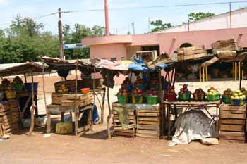 Petits marchands de ma.. Tourisme - 